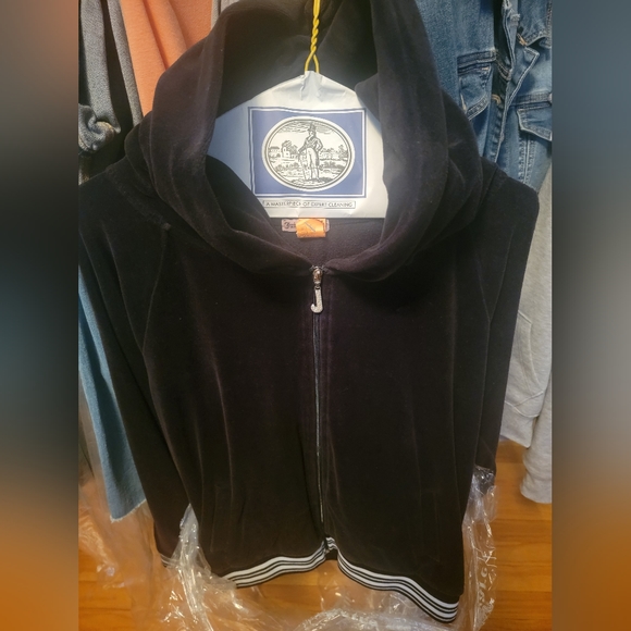 2pc Set $Final Markdown - Picture 1 of 10